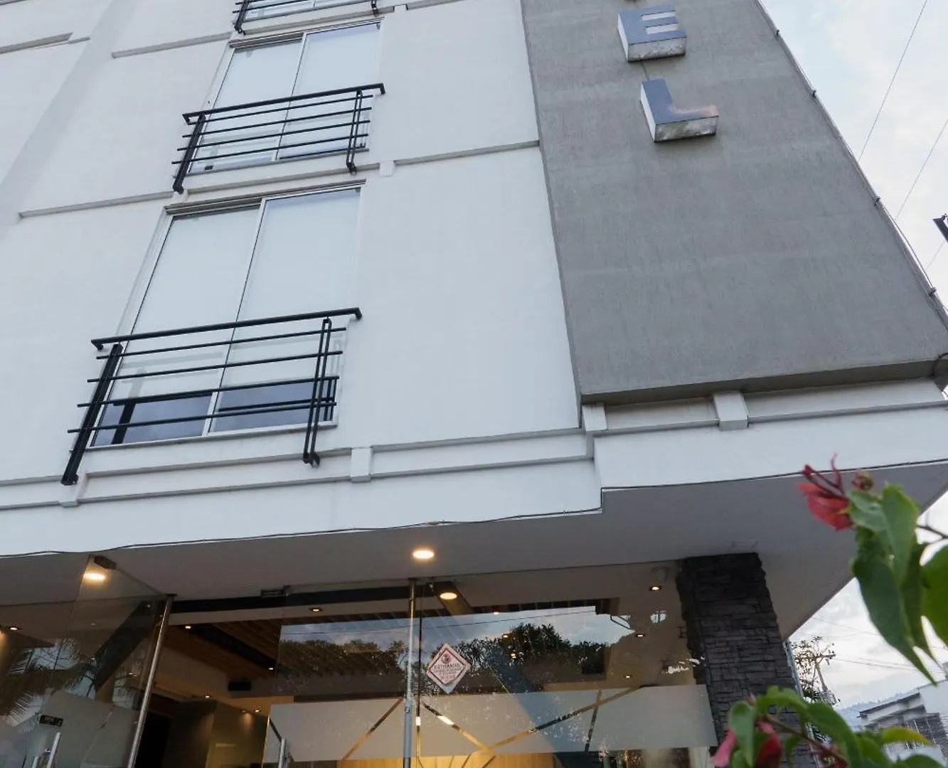 Hotel El Alba Cali